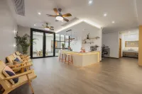 Floral Hotel·Huguang Hotel (Yaohu Town Store)