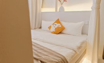 Yunya Creative Suite Homestay (Chengdu Panda Base Store