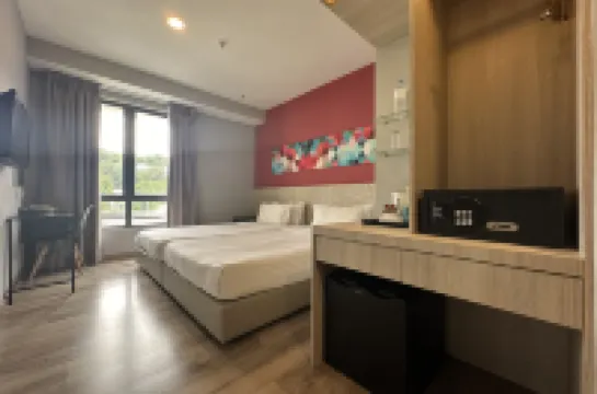 OYO Townhouse, Selayang formerly RHR Hotel Hotels in Gombak