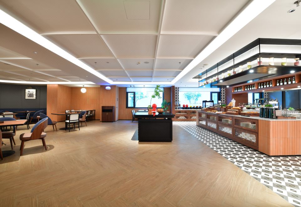 IntercityHotel 다롄 싱하이광장 이미지