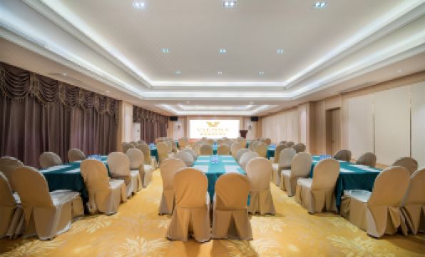 Vienna International Hotel (International Convention and Exhibition Center Ma'anshan Subway Station)