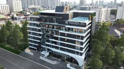 Wanda Jin Residence The Ease Sierra Bangkok Hotel berhampiran Lacoste(Central Rama9)