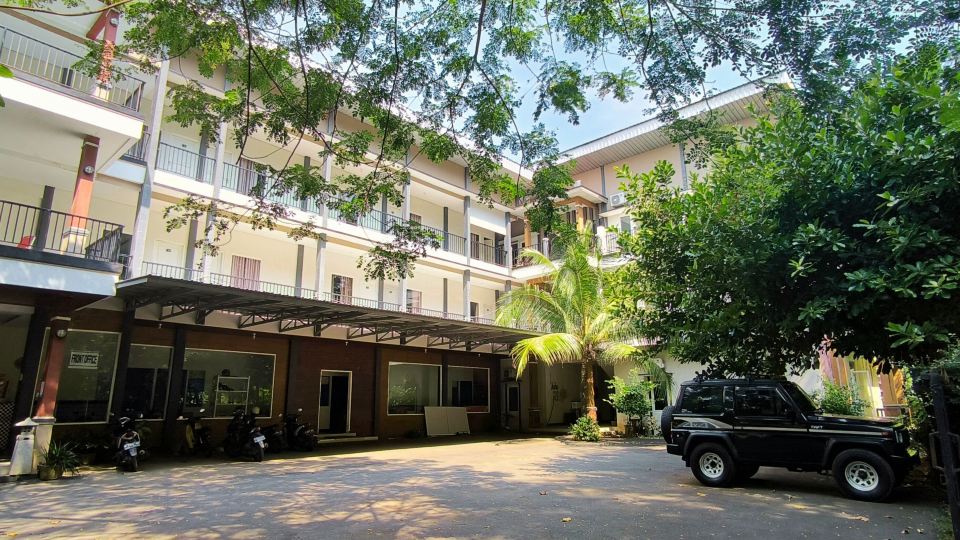 New Bandengan Beach Hotel