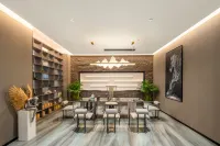 Xishuangbanna Xinya Holiday Hotel (JingHong Gao Zhuang Xi Shuang Jing Xingguang Night Market Branch) - Wifi