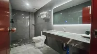 Ruijia UP Huayi Select Hotel (Linwu County Bus Station Branch) - 2 étoiles