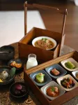 Wuyu Mountain Resort Hotel (Chongqing Nanbin Road Changjiahui Branch)