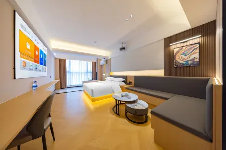 Shiguang Hot Spring Boutique Hotel Отели рядом с достопримечательностью «Yuyi Tangquan Shuishang Paradise»