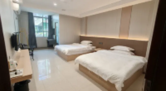 Jiufengshan Fenghuang Hotel
