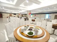 Dianjiang County Goliya Hotel - Desayuno