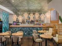 Mamaison Hotel Andrassy Budapest โรงแรมใกล้ฮีโรส์ สแควร์