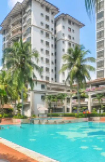 1 Bedroom Apartment with balcony city view, Melaka Town Centre CBD