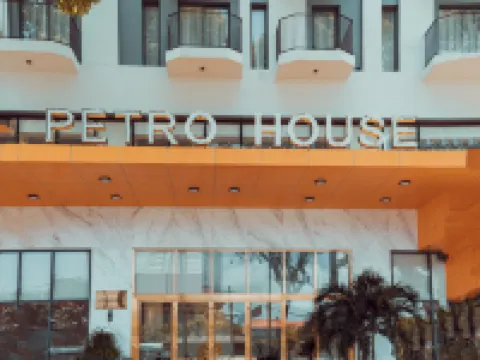 Petro House Vung Tau (Block A) Hotels near Cộng đoàn MTG CÁI MƠN BÃI DÂU