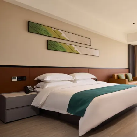 HEY ONE HOTEL