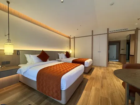 Jiezi Ancient Town Xichuan Occasional Residence Отели рядом с достопримечательностью «Wang Guoying's Former Residence»