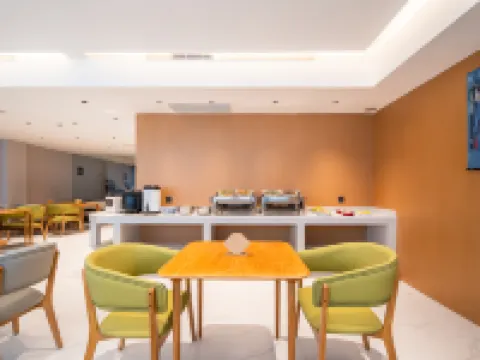 藝龍瑞雲酒店（濟寧梁山龍城廣場店） 樑山酒店