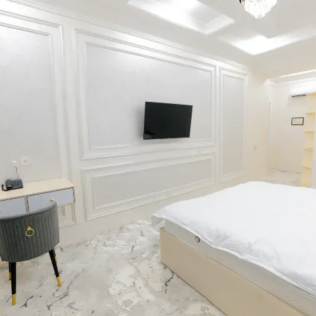Kok Saroy Plaza hotel