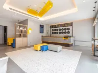 7 Days Inn (Jiayu People's Park Branch)