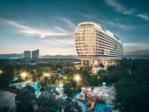 Crowne Plaza Sanya Haitang Bay Resort