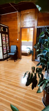 Liangqi Shanyuan Отели в г. Мото