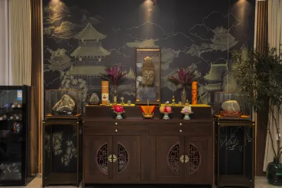 Floral Hotel·shanshetaohuayuanminsu Отели рядом с достопримечательностью «Taishan University Applied Science and Technology Department»