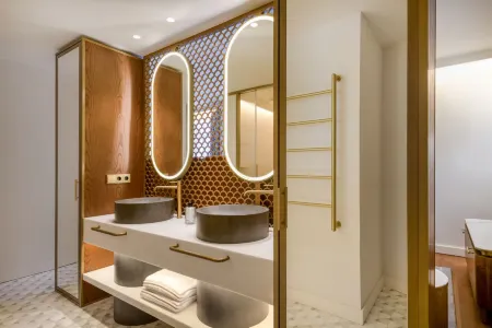 Grand Hotel Centenari, Valencia, Autograph Collection