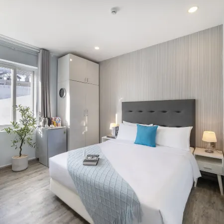 Hese Boutique Hotel & Apartment Отели рядом с достопримечательностью «Пляж Фронт-Бич»