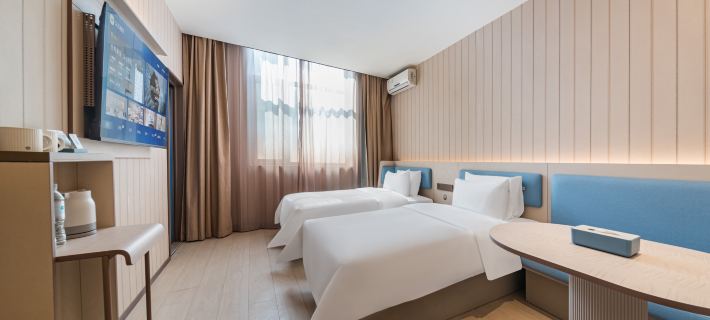 HanTing Hotel (Daqing East Station Passenger Transport Hub) 다칭 호텔