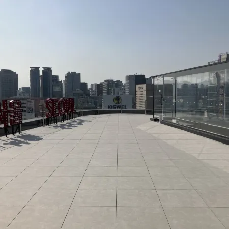 HOMES Red Myeongdong Отели рядом с достопримечательностью «Станция метро Chungmuro»