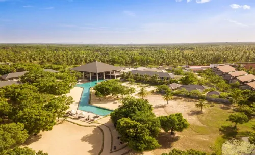 Sunrise Pasikuda Hotels in Batticaloa