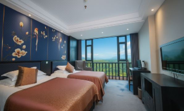 Victoria Royal Hotel