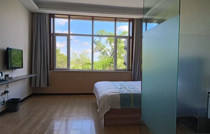 Hulin River View Hotel