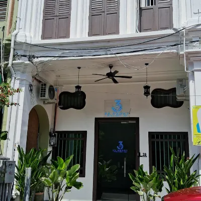 39 Love Lane - Smart Intelligent Inn Georgetown Hotels near Lorong Love