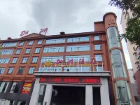 이양 자주 호텔 쯔양구 호텔