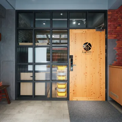 Ren Shan Guesthouse Отели рядом с достопримечательностью «Центр Баодин Ивэнь»