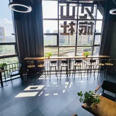 Jianshan Youth Hostel (West Square, Chengdu East Railway Station) Hoteles cerca de Chengdu Station