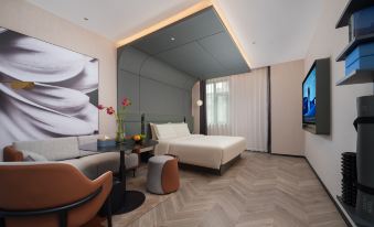 Dalian Zhongshan Square Zhongshan Road Atour S Hotel