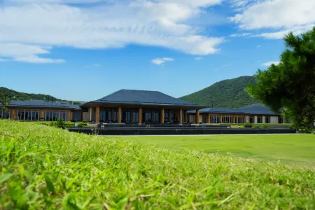 Zhoulv Nanyuan Maritime Silk Road Hotel