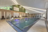 Alpine Club Resort