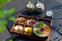 Lixiaman·Juangui| Romantic 360º Sunrise over Golden Mountain Resort Courtyard (Baisha Ancient Town) - พร้อมอาหารเช้า