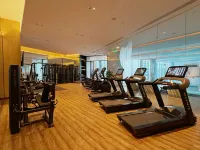 HUALUXE Hotels and Resorts BEIHAI SILVER BEACH RESORT - Gym