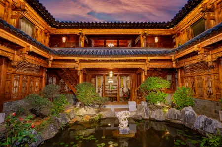 Sichenyuan culture Resort Hotel (Jianshui Ancient City) Отели рядом с достопримечательностью «Chaoyang Tower»