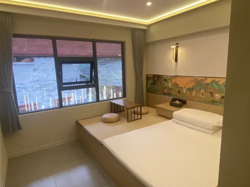 Wushan Chinese Inn (Guangwushan Scenic Area South Gate) فنادق في نانجيانغ