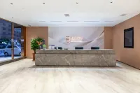 藝龍安雲飯店（新鄭崗李店） 河南水利與環境職業學院(航空港校區)附近的飯店