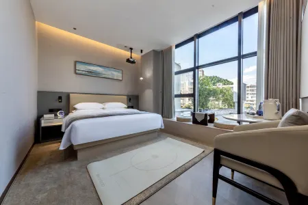 Yanting Future Intelligent Hotel (Lanzu Plaza Store) Отели в г. Яньтин