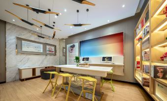 City Comfort Inn Hotel (Nanning Chaoyang Square Subway Station Sanjie Liangxiang)