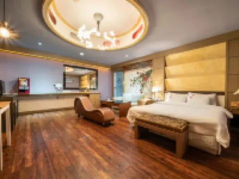 From H Amoremio The Classic Suwon Station โรงแรมในซูว็อน