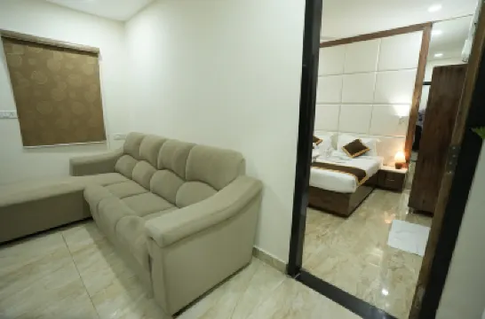 Grace Residency-Inside Chennai Airport โรงแรมใกล้สนามบินเชนไน
