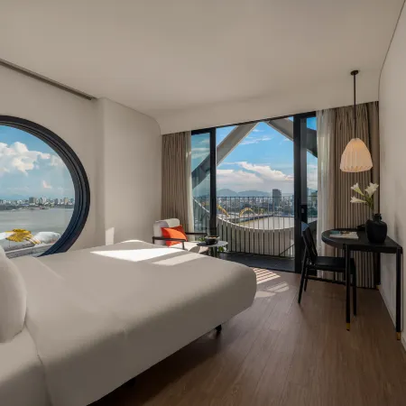 Caro Premium Danang Hotel