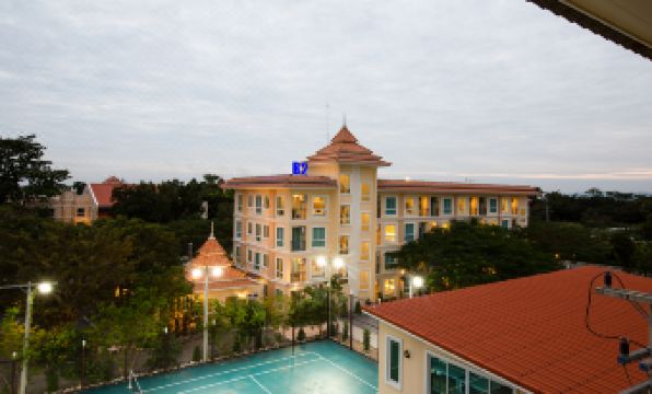 B2 Khao Yai Premier Hotel