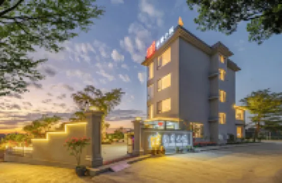 Five Stars Diaolou Lodge​ Hotels near Liyuan